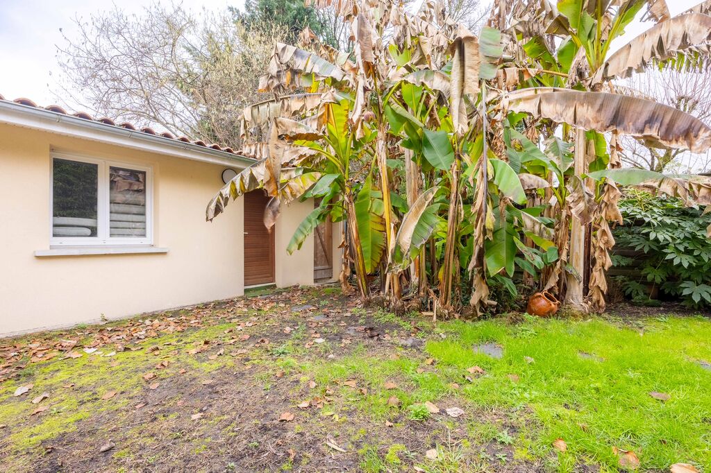 Belle maison contemporaine avec stationnement et piscine, Le Bouscat