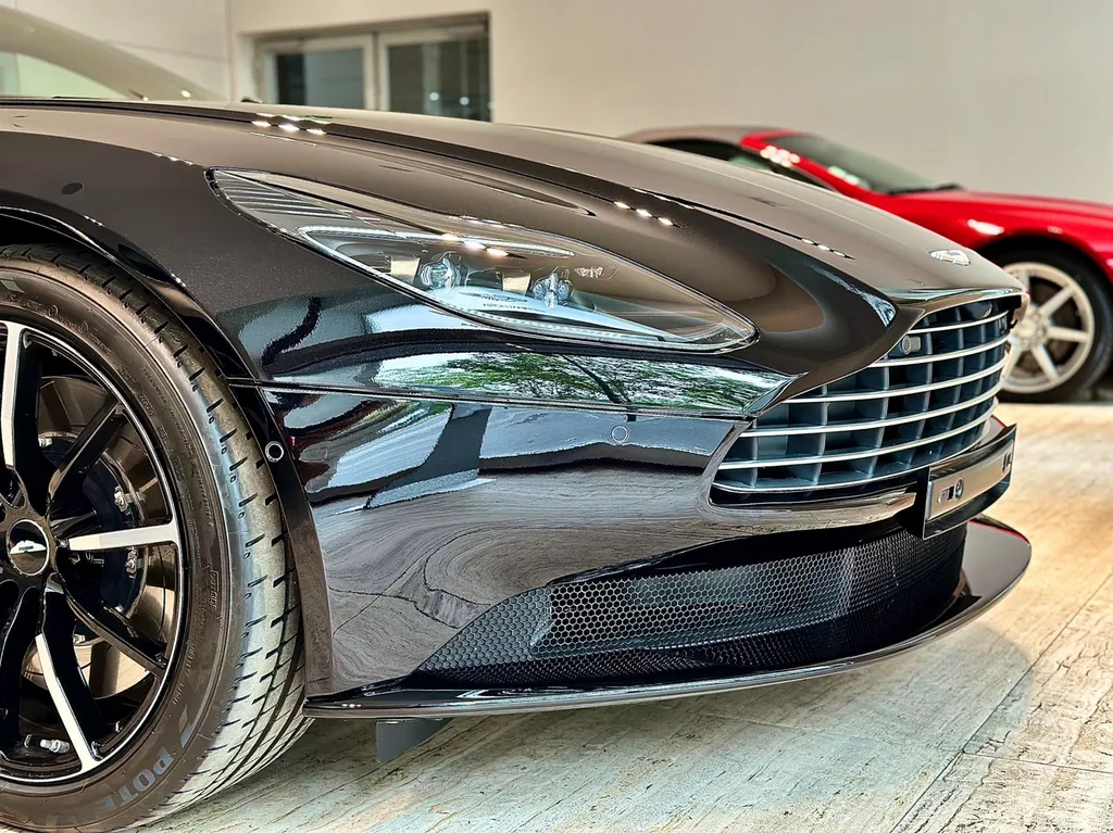 Centre de protection automobile centre de DETAILING protection céramique film de protection PPF Aston Martin LYon DB11 Volante