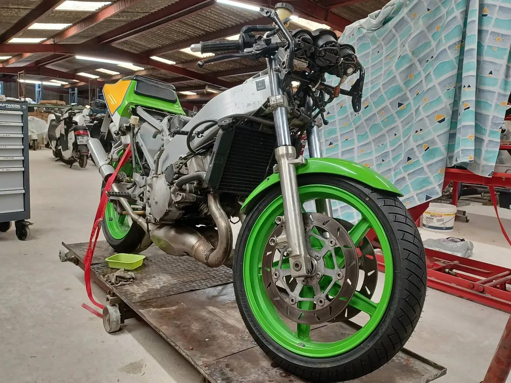 KAWASAKI KR1 250 TOULON