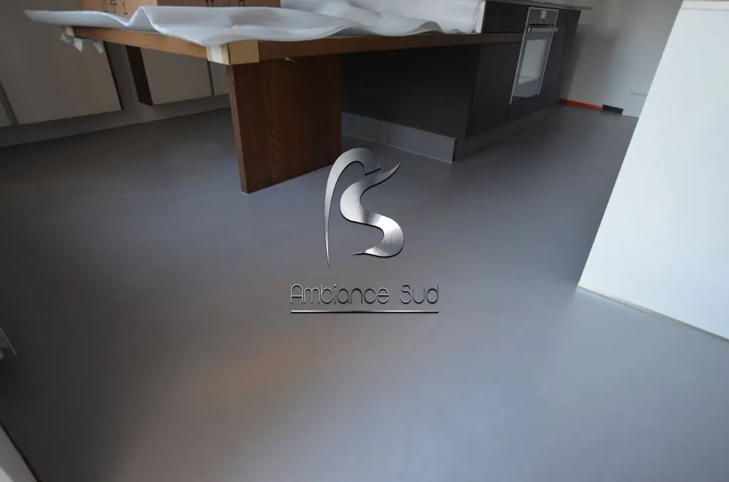 SOL EN BETON CIRE TALOCHE A AIX EN PROVENCE