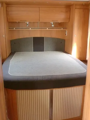 BURSTNER PRIVILEGE T 725