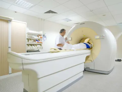 reportage photo santé Tep Scan au Centre Léon Bérard