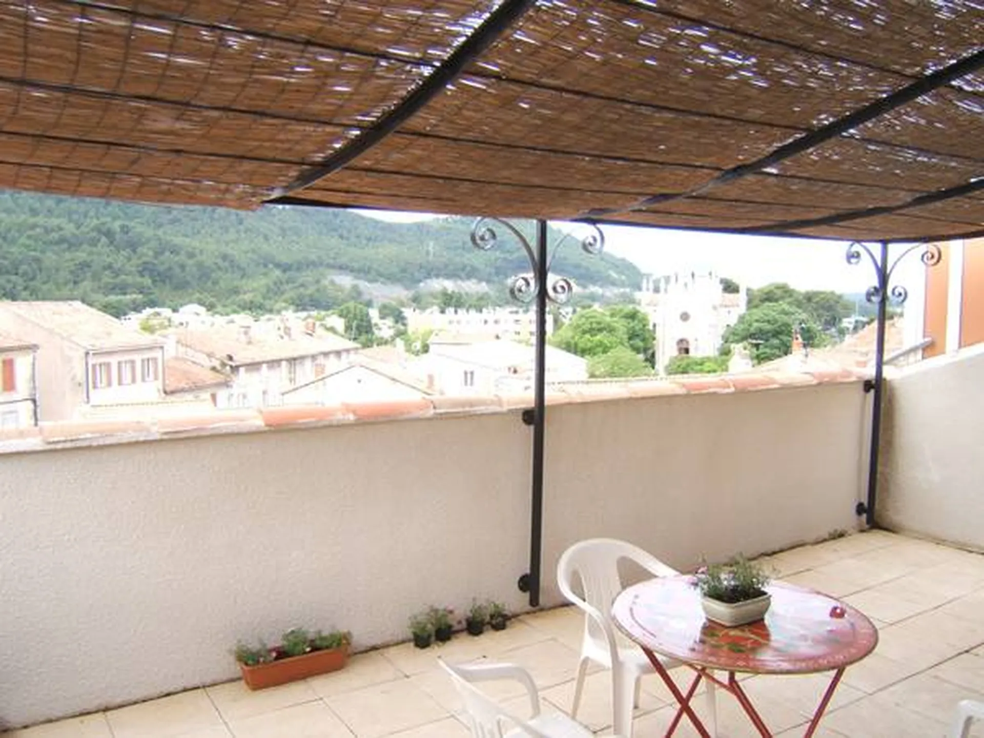 Vente appartement Roquefort La Bédoule centre en duplex