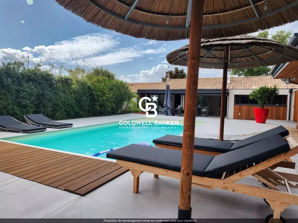 Charmante maison rénovée à vendre à Pessac - avec piscine, jardin paysagé et pool house, à 15 km de Bordeaux