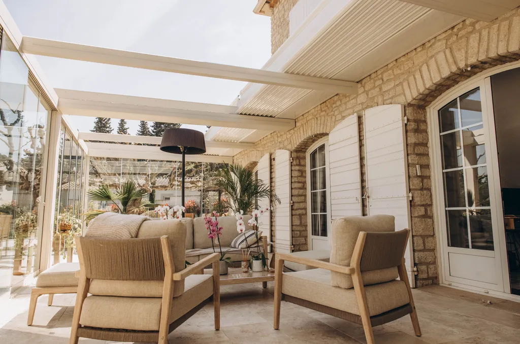 Ciel Ouv'air pergola à toiture rétractable à Saint-Maximim-la-Sainte-Baume