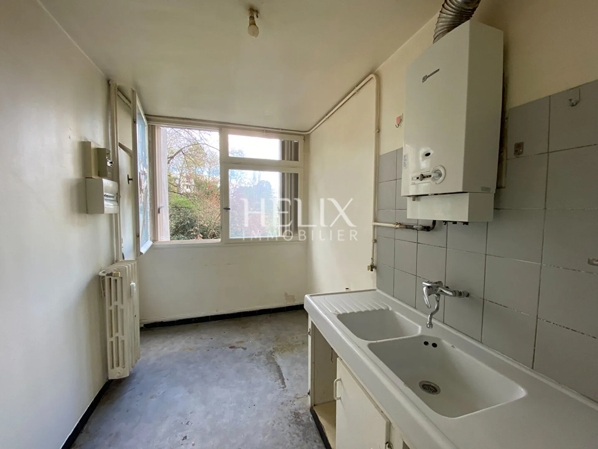 Le Pecq rive gauche - appartement 3 pièces lumineux dans une résidence familiale récemment ravalée 