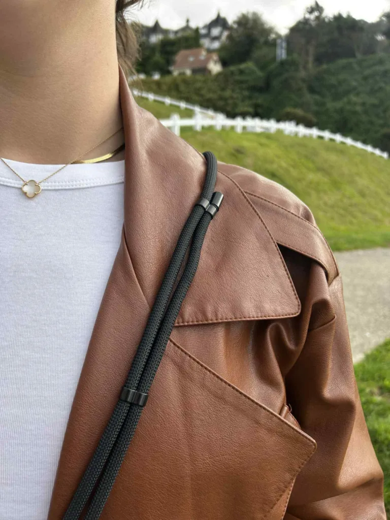 Pochette téléphone Cabaia Luxor indisponible chez Evasion Eu