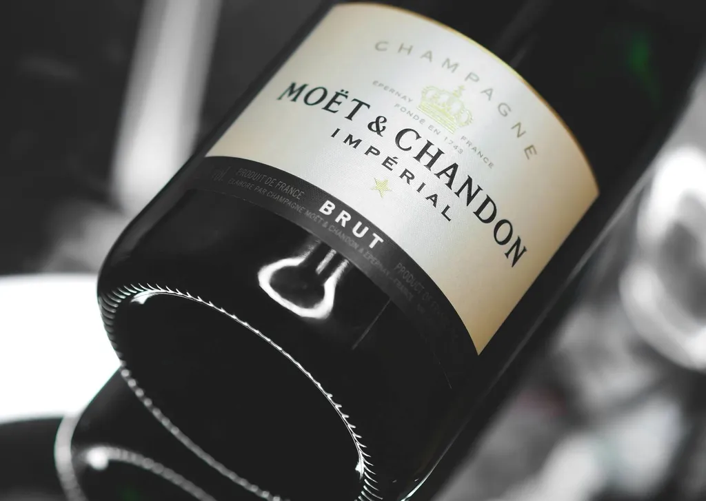 Faire livrer des bouteilles de champagne au Japon