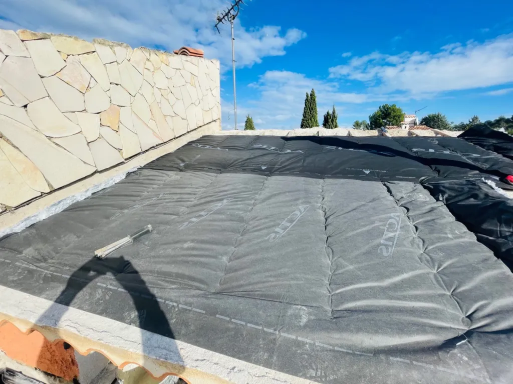 Réfection d’une toiture et isolation près de Bouc-Bel-Air.