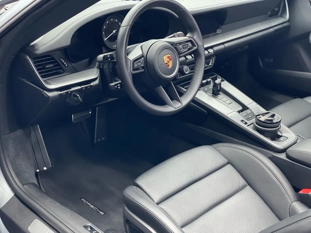 Protection carrosserie Porsche 992 4S cabriolet traitement céramique à Tassin la Demi Lune