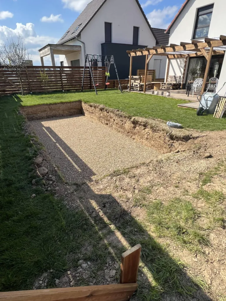 Comment poser une piscine conteneur pour une maison à Colmar CLK 