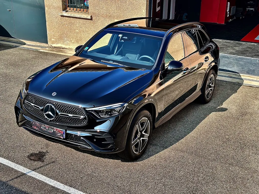 Traitement céramique auto DETAILING protection carrosserie Sud de Lyon Mercedes GLC