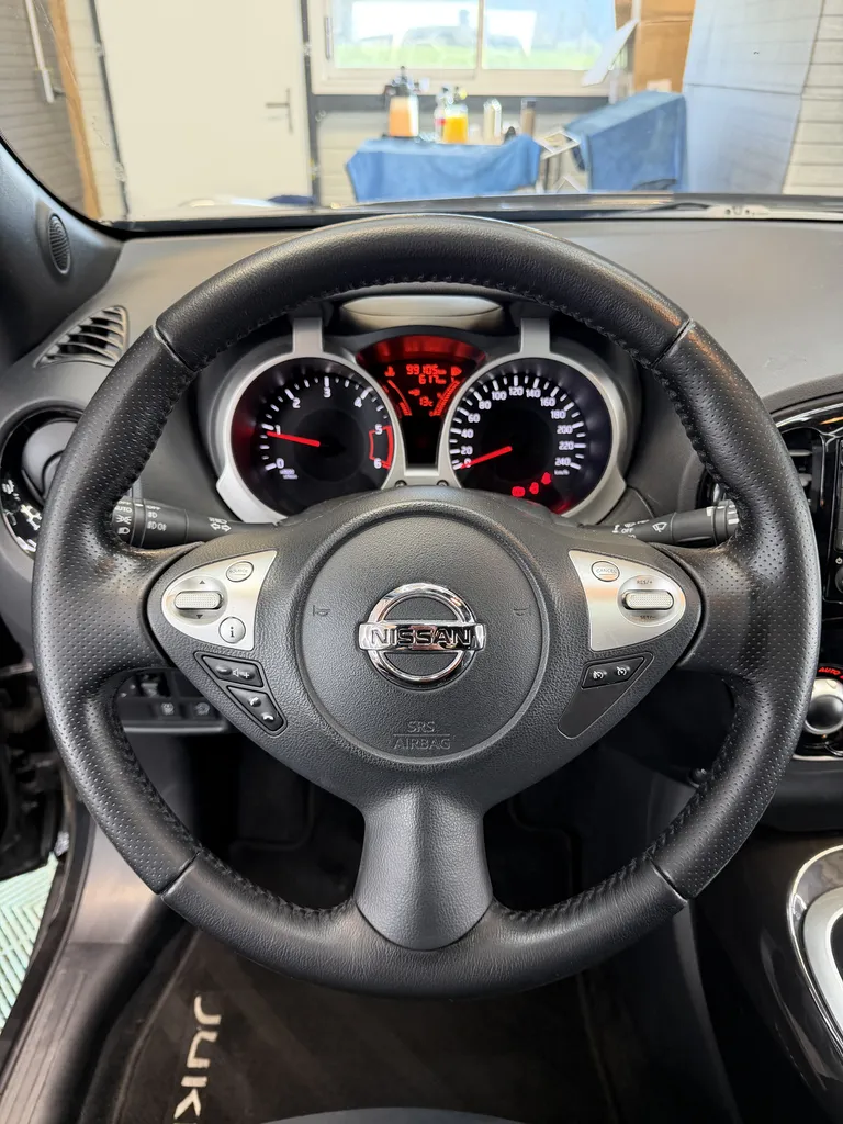 Nissan Juke 1.5 dCi 110 ch – Toit ouvrant, caméra de recul
