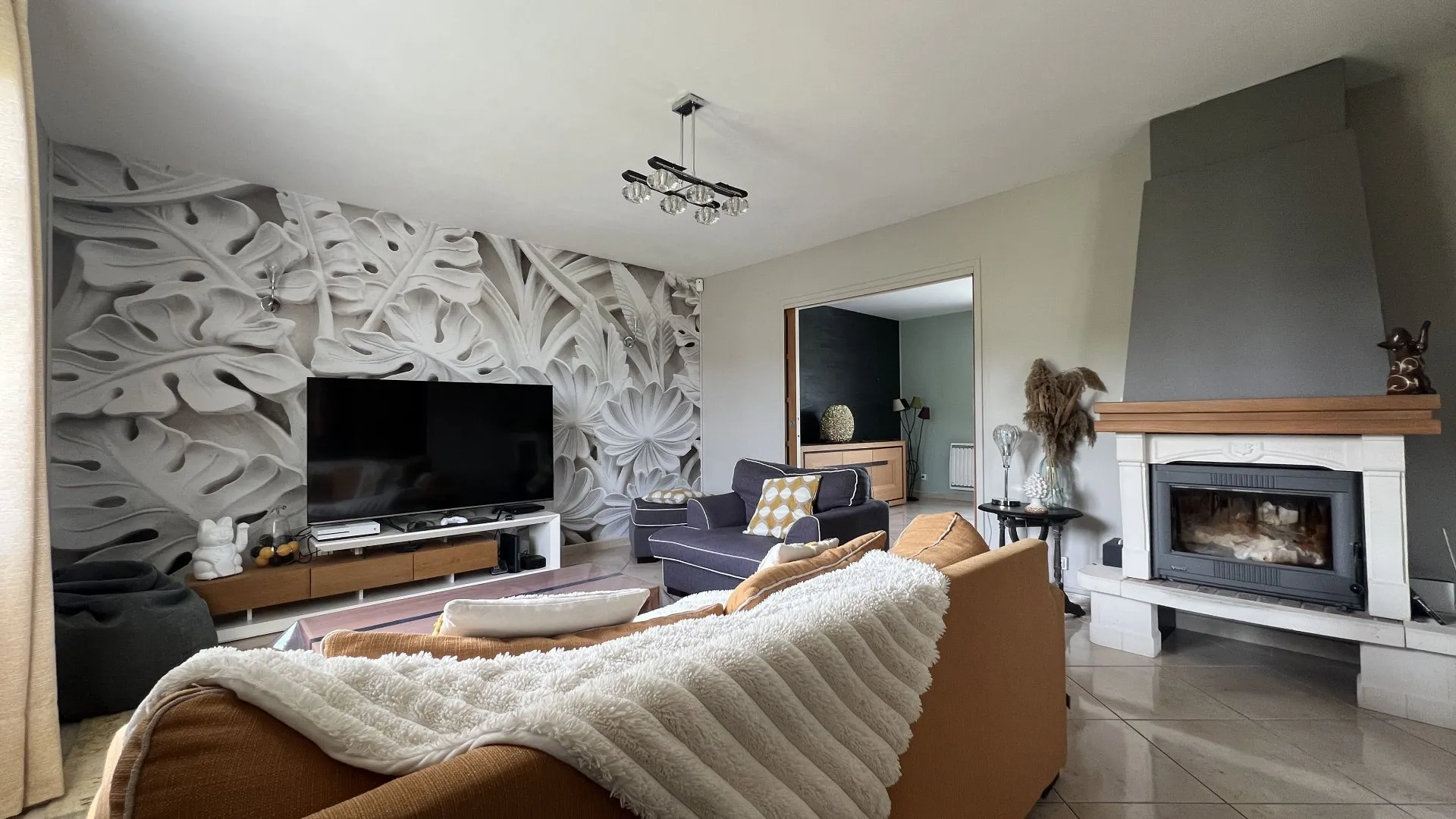 A vendre Maison familiale 2008 de 5 chambres avec garage double en sous-sol et jardin 900m², environnement calme proche Eu 76260 et littoral des Villes Sœurs