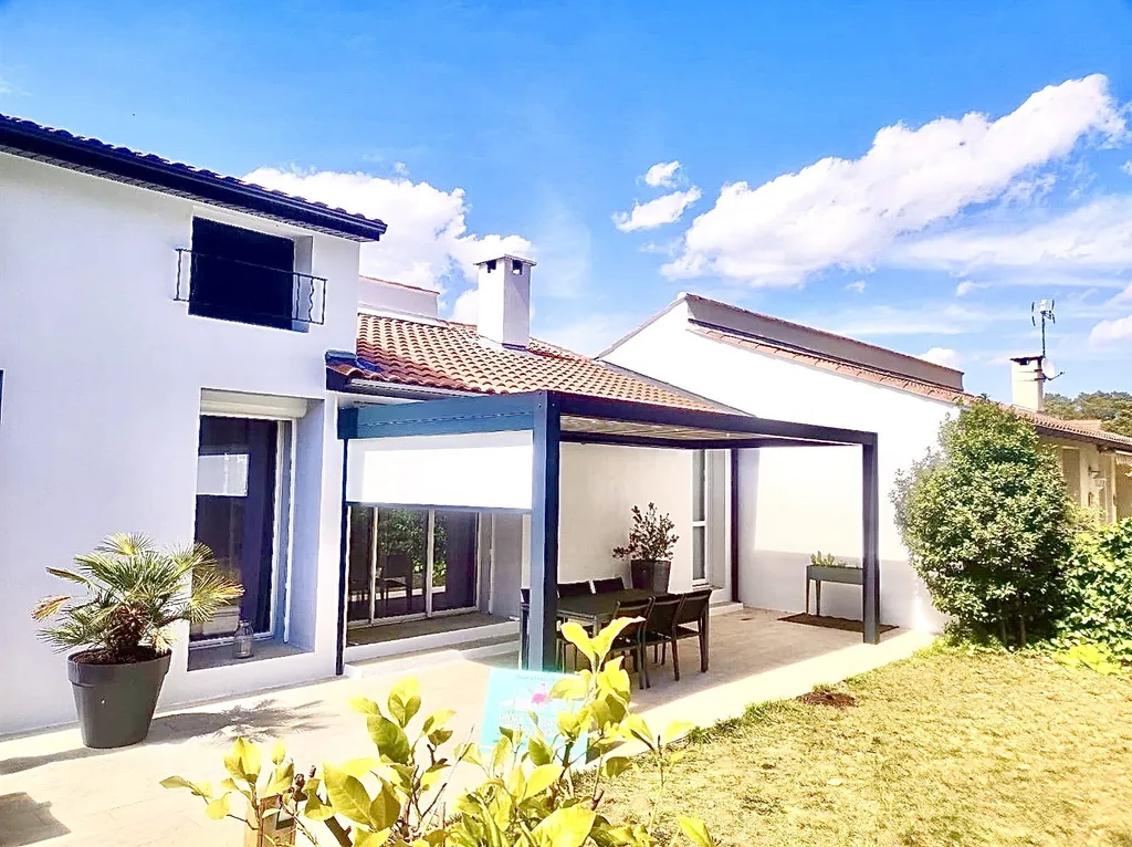 Pose d'une Pergola avec store à Caissargues près de Nîmes