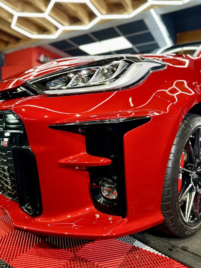 Toyota Yaris GR – Rénovation et traitement céramique à Lyon Ouest proche de Vourles 