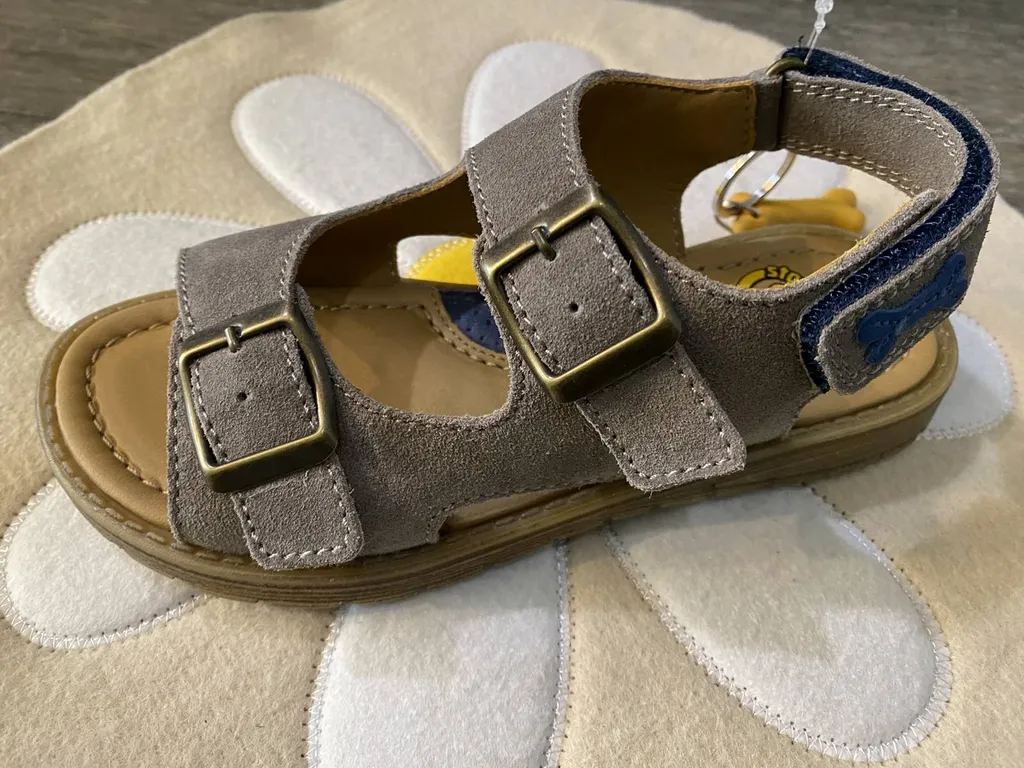 nu pied pour garçons taille 36 près de Bordeaux