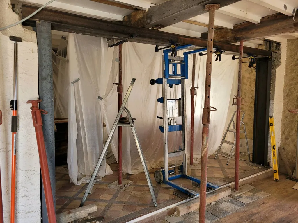 Ouverture d'un mur porteur pour un client particulier à Mérignac en Gironde