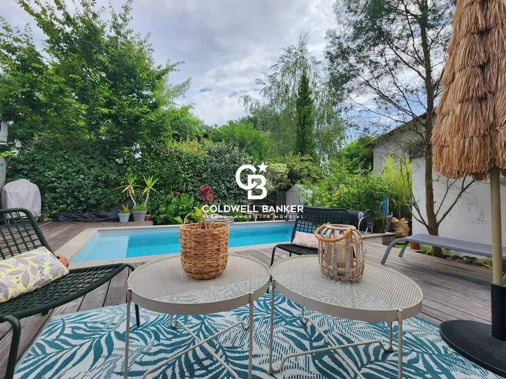 Maison d’architecte à vendre à Pessac - avec jardin, piscine, et deux habitations indépendantes