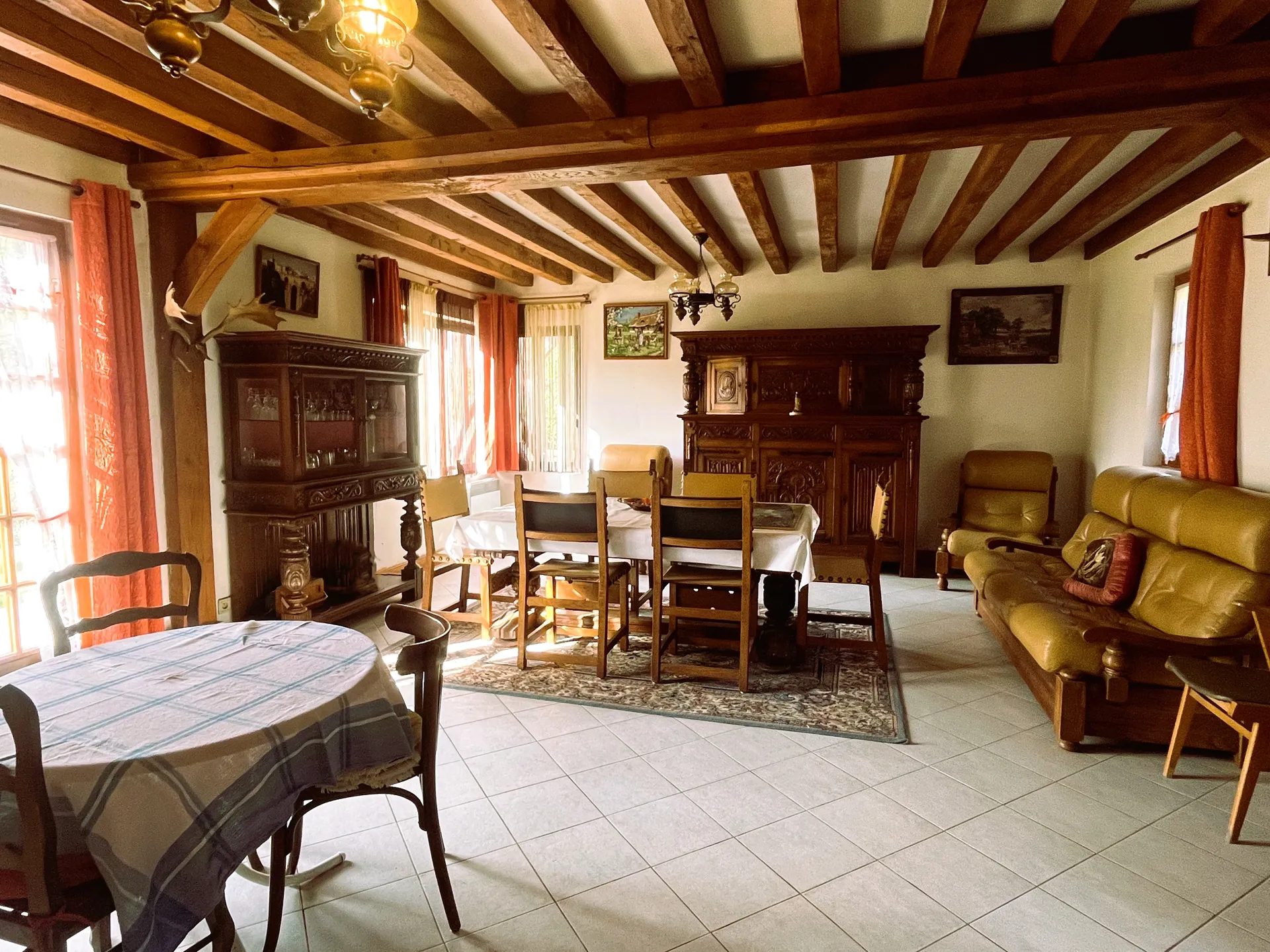 PROPRIÉTÉ NORMANDE – VUE EXCEPTIONNELLE – 4 HECTARES – CALME ABSOLU