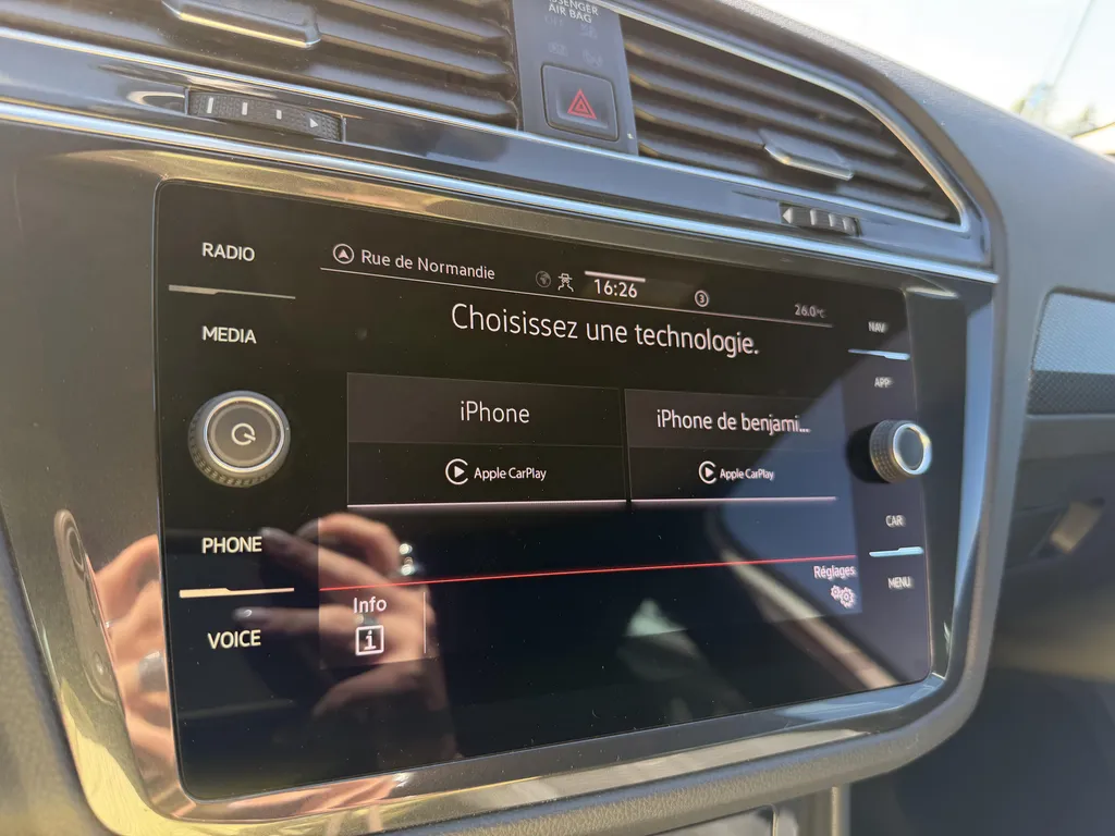 Volkswagen Tiguan d'occasion eHybrid R-Line 245ch en vente chez votre concessionnaire auto à proximité de Le Havre