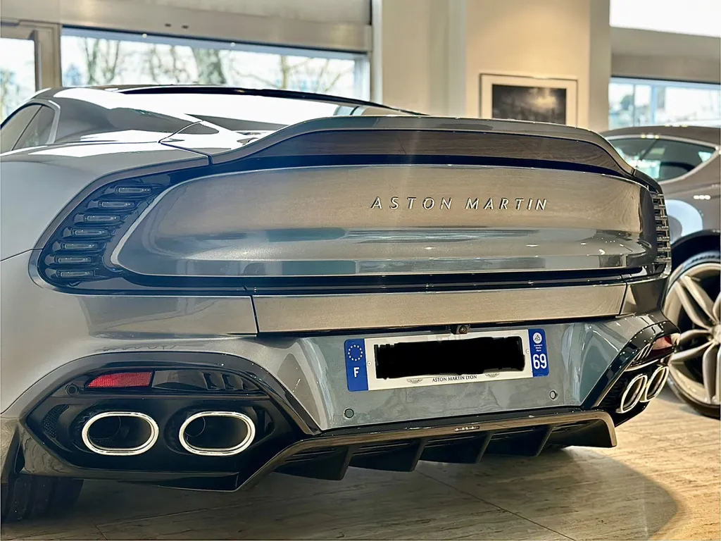 protection carrosserie DETAILING film PPF proche de Lyon Aston Martin Vanquish 