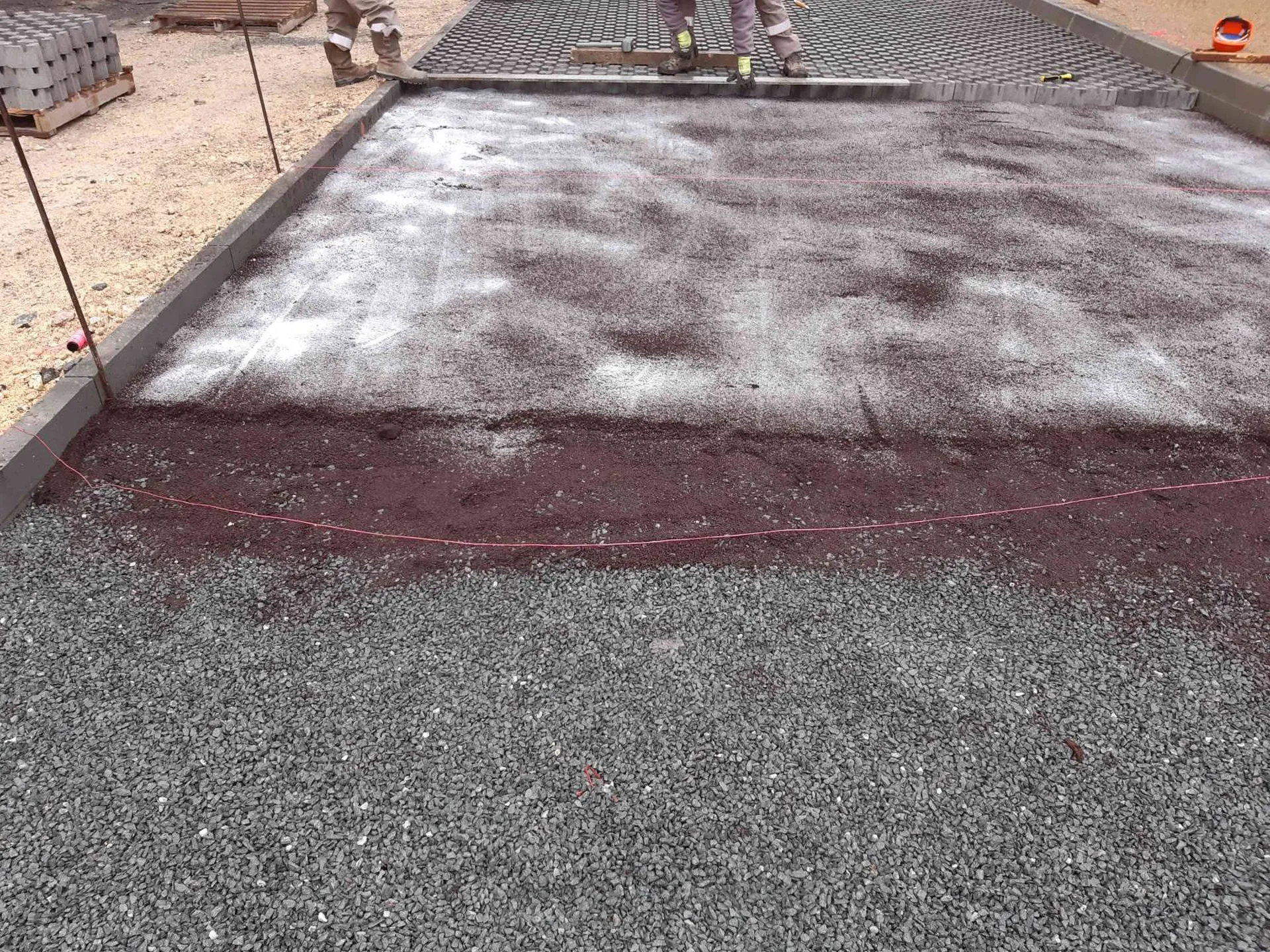 Qui pour réaliser parking VRD dalles perméables engazonnées hydro rétenteurs