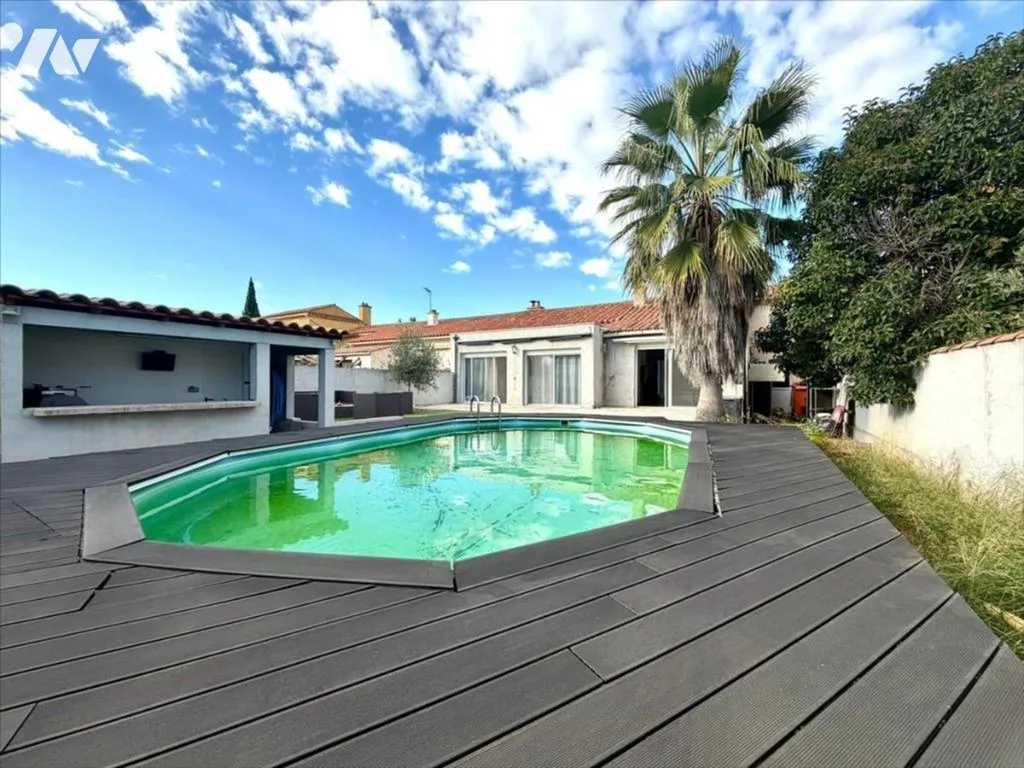 Achat maison 5 pièces de plain-pied avec piscine et studio indépendant à Berre-L’Étang (13)