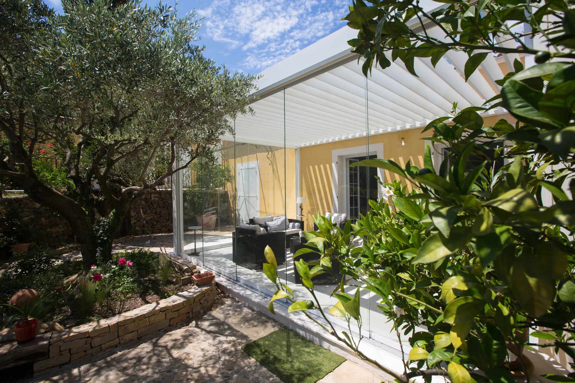 installation de pergola sur mesure salon de provence