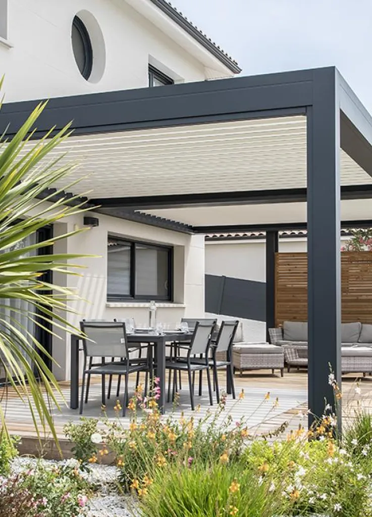 Société spécialisée dans la pose de pergola au Havre et ses alentours 76 : Créez un espace de vie extérieur élégant et durable et profitez de votre extérieur toute l’année - Devis gratuit