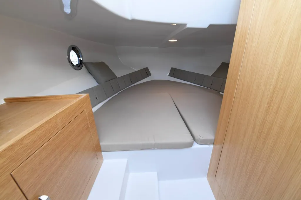 Vend bateau d'occasion avec cabine à Bandol