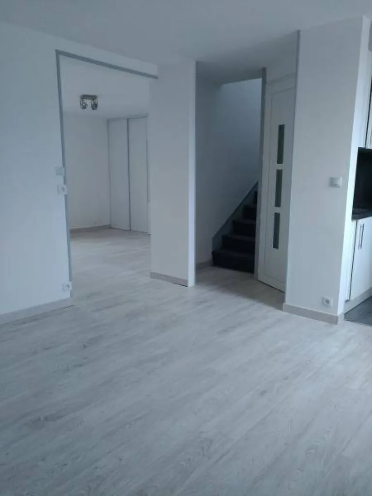 Situé au 25 route de Neufchâtel à Rouen