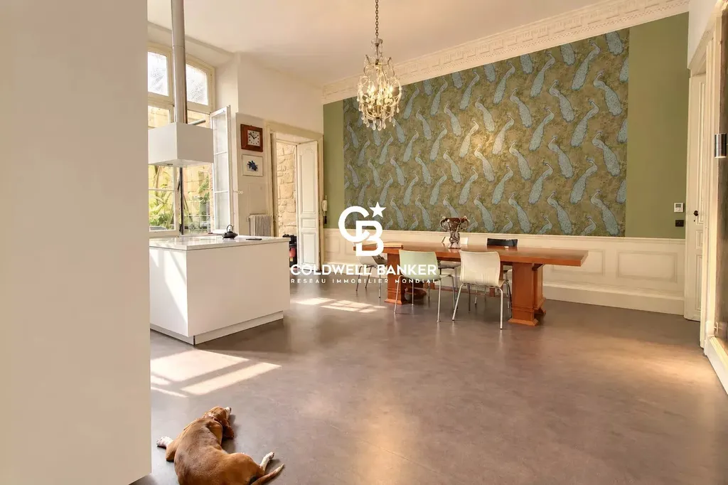 Appartement à vendre Bordeaux - 182 m² de caractère avec balcon et vue sur la Garonne