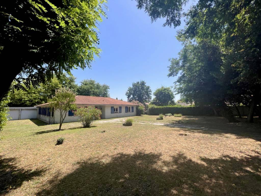 Maison de plain-pied avec grand terrain Bruges proximité Centre  