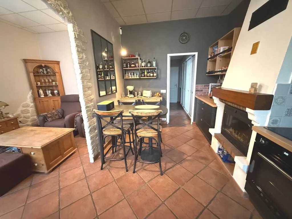 A vendre type 3 Roquefort la Bédoule