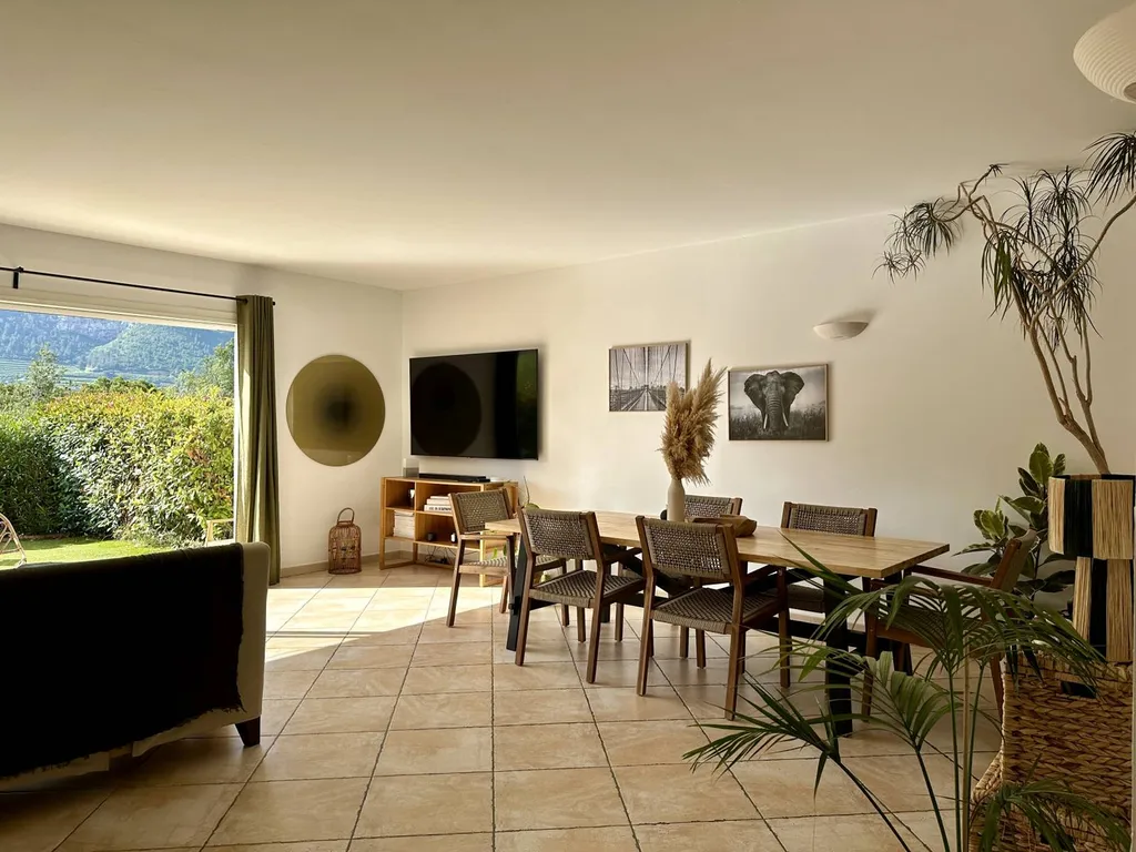 Vente maison T4 Cassis  avec terrasse vue Cap Canaille, jardin et parkings privatifs