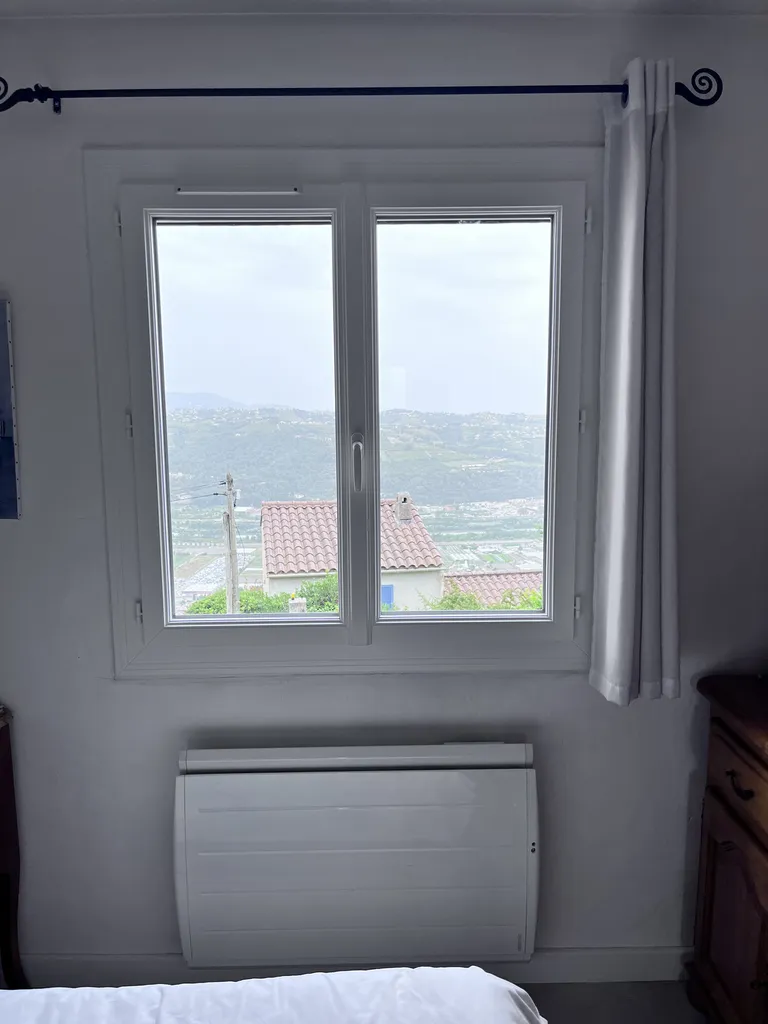 Fenêtres PVC sur mesure à Contes près de Nice