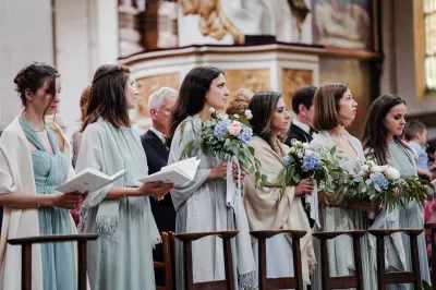 cérémonie religieuse à paris