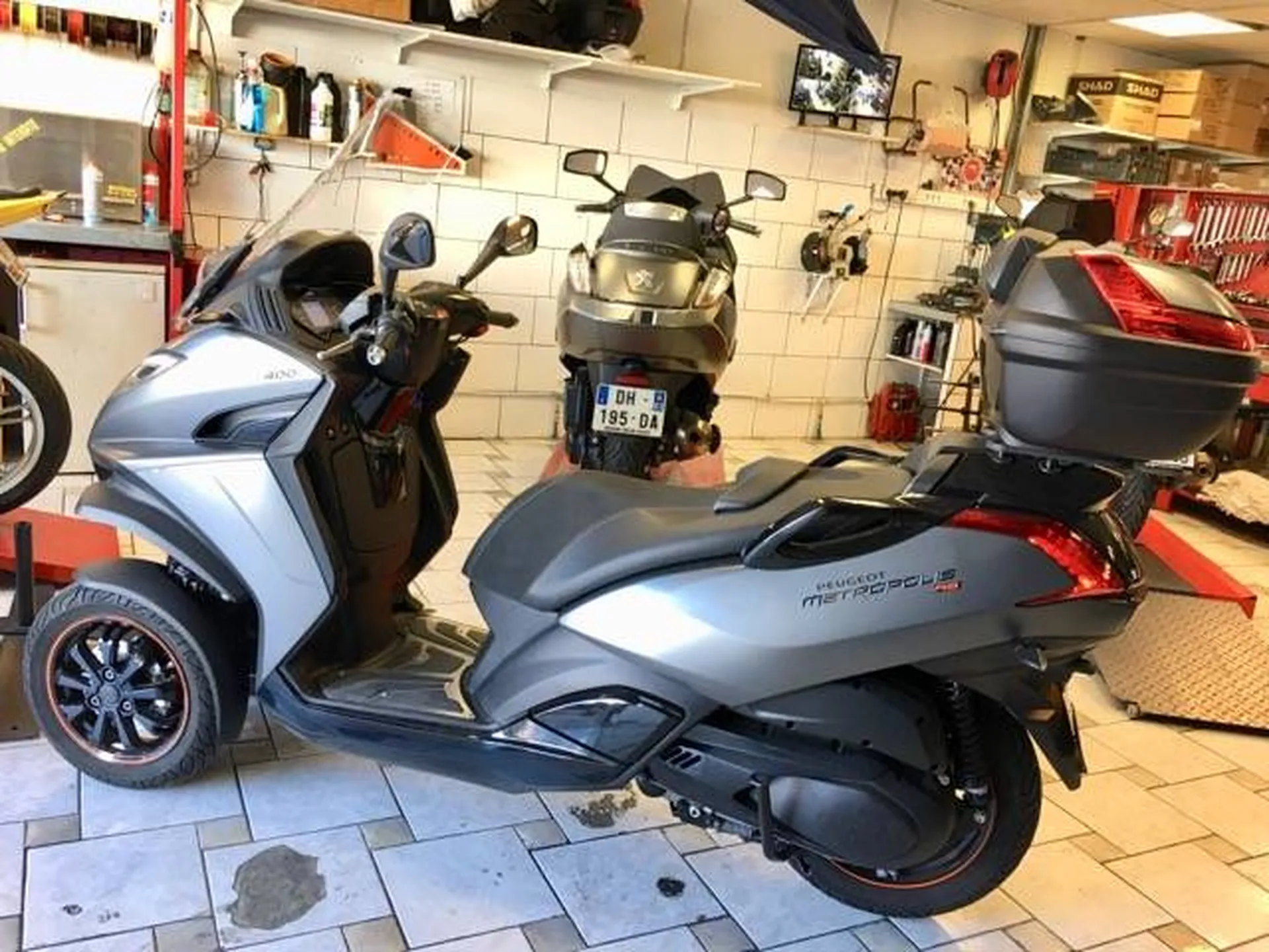 SCOOTER OCCASION PEUGEOT METROPOLIS RS LA VALETTE DU VAR