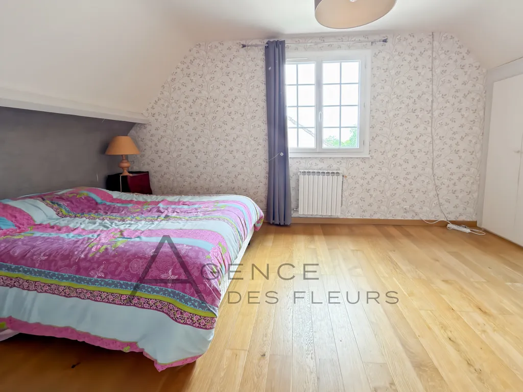 A vendre maison de 106 m² édifiée sur 1047 m² de terrain sur la commune de SAINT-PIERRE-LES-ELBEUF 76320