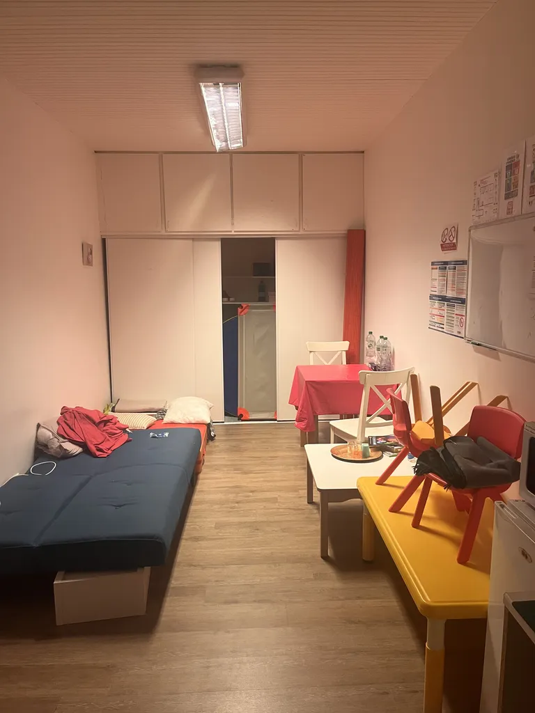 Location - Boutique 138 m², Jeanne d'arc, Rue Jeanne d'Arc 75013 PARIS