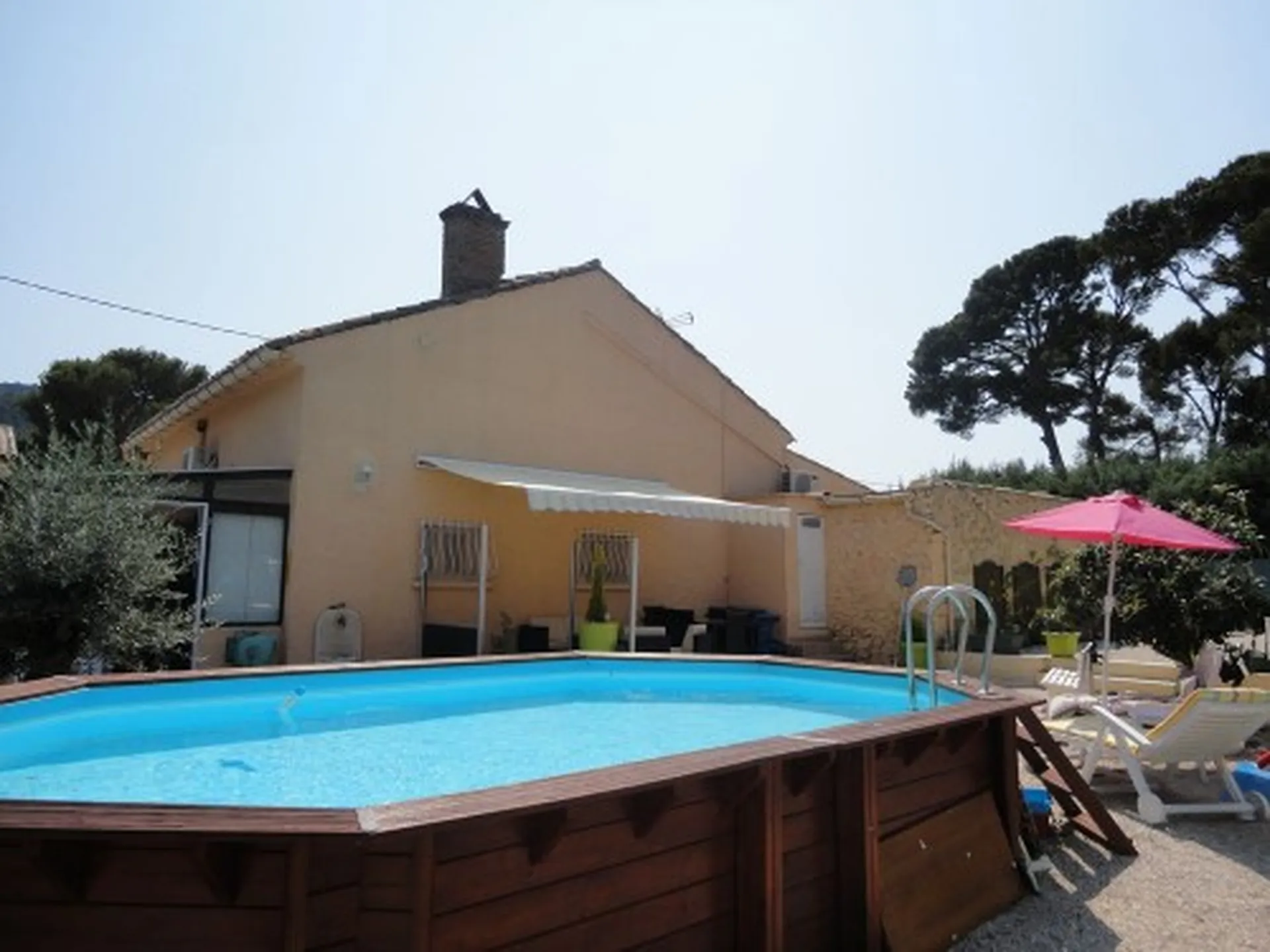 Vente superbe maison 4/5 Roquefort La Bédoule quartier calme et recherché totalement rénovée