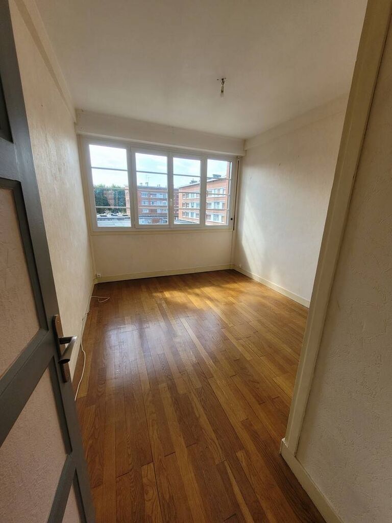 Appartement avec balcon Centre-ville LISIEUX