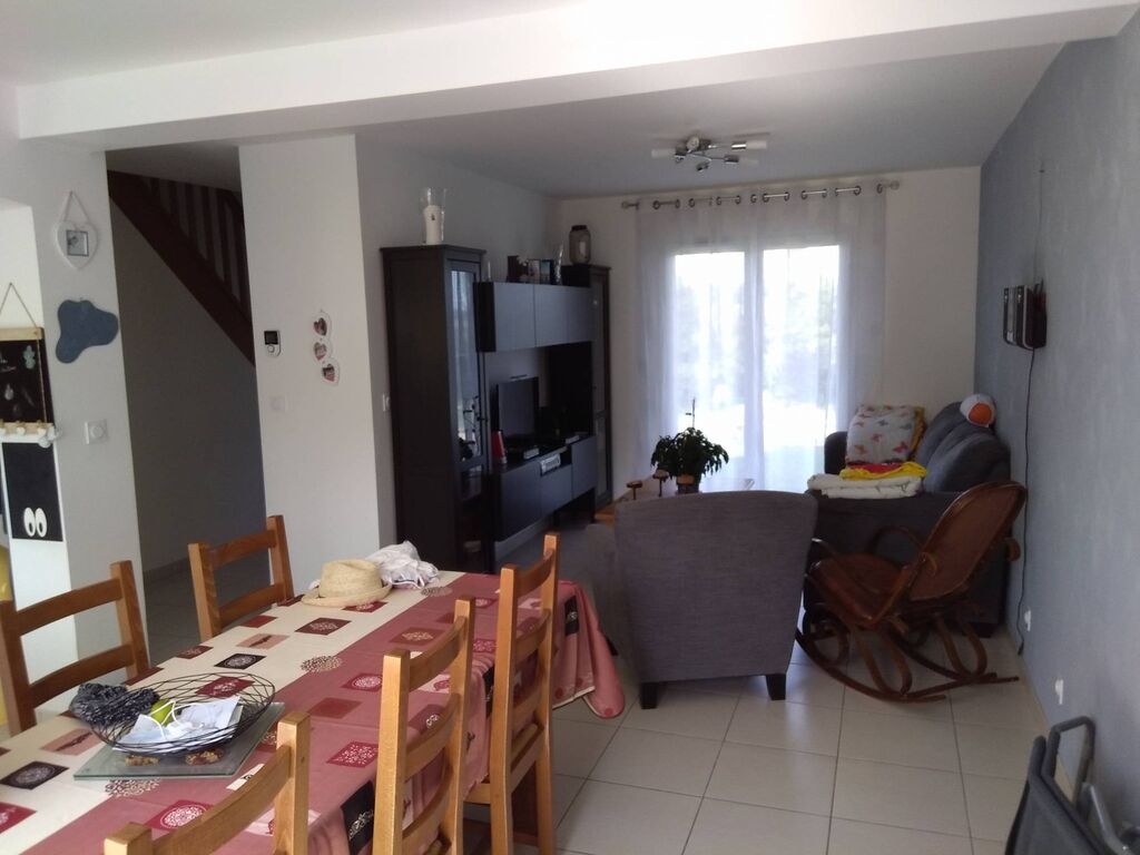 Achetez cette maison contemporaine en norme BBC et son terrain clos de 551 m² proche Lisieux 14100