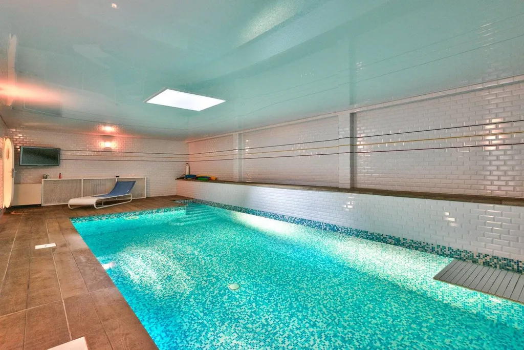 Boulogne Billancourt, 92100 Maison de Famille Résidentielle