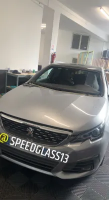 Remplacement pare brise Peugeot 308 avec franchise offerte + 150€ offert en chèque 13013 Marseille Chateau Gombert