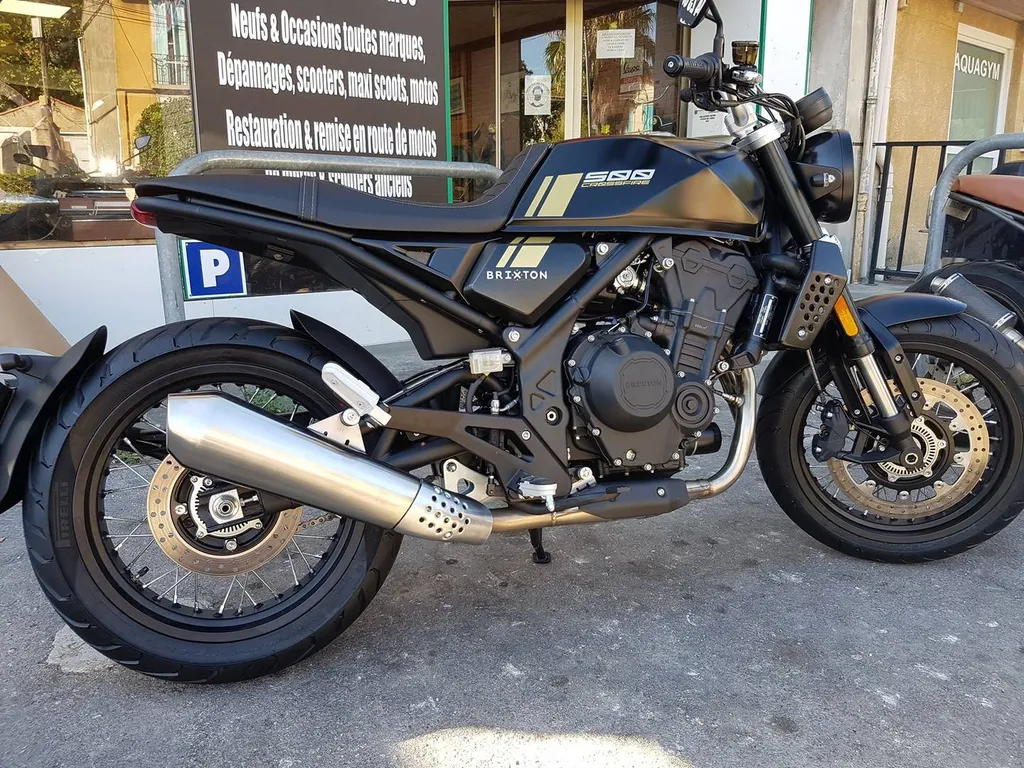 MOTO DE COURTOISIE BANDOL