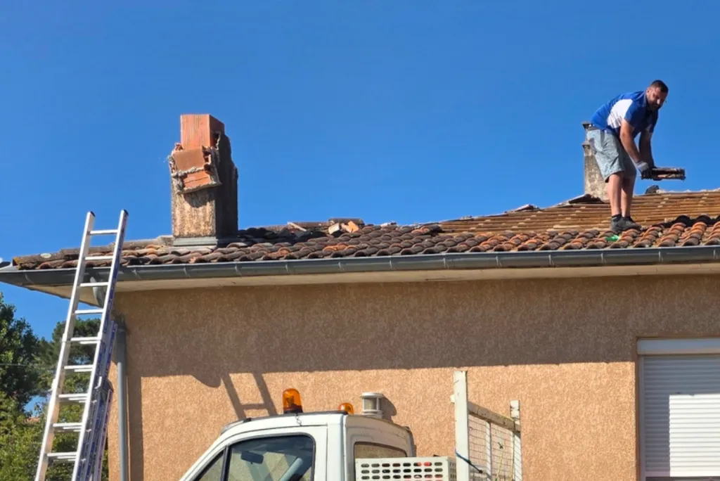 Entreprise de démolition de cloison et cheminée secteur Villeneuve les Avignon 30400