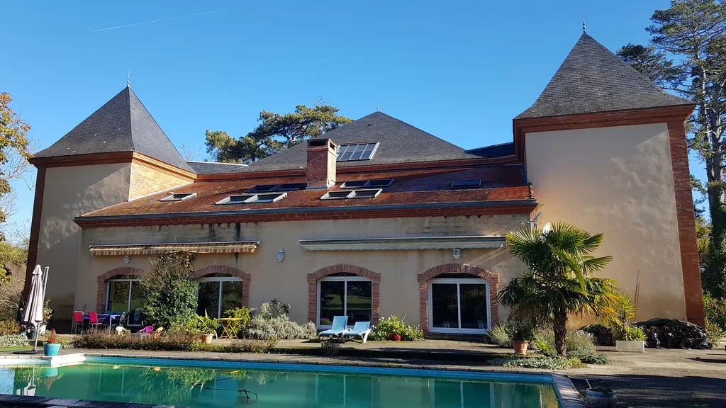 Construction d’un garage maçonné pour un château à Castelnau-Picampeau (31430) en Haute-Garonne