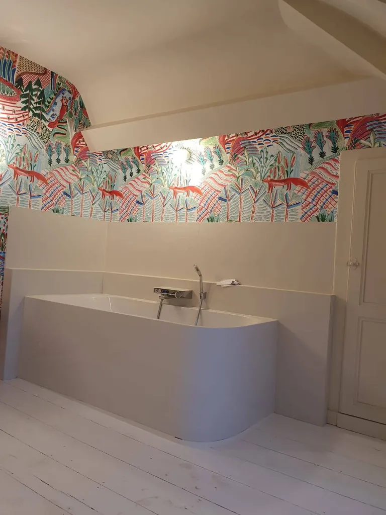 Trouver un peintre professionnel pour la rénovation complète d'une maison de Maître à QUICAMPOIX proche ISNEAUVILLE